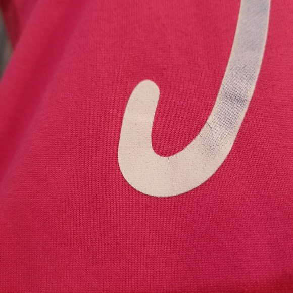 🌻🌺🌻NIKE GRAPHIC TANK TOP!! - Picture 5 of 6